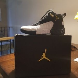 4.5 Youth Michael Jordan shoes
